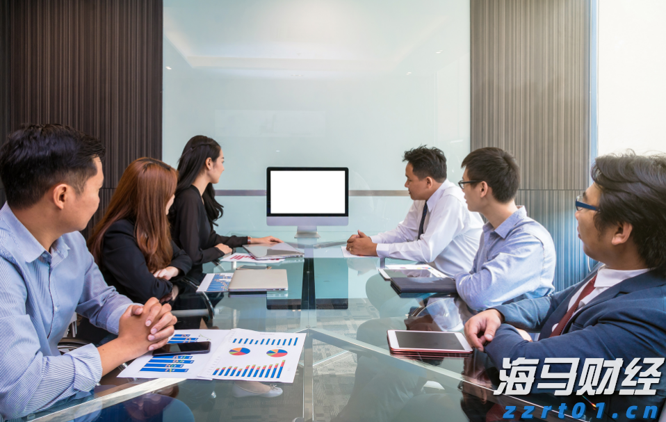 香港证监会：港股上半年日均成交额同比升82% 新股集资额升7倍居全球首位